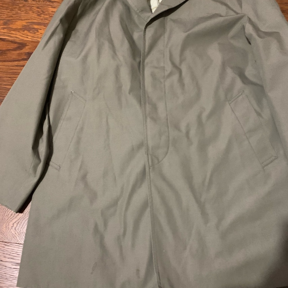 Coat - Picture 3 of 7